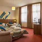ホテル Downtown 3*