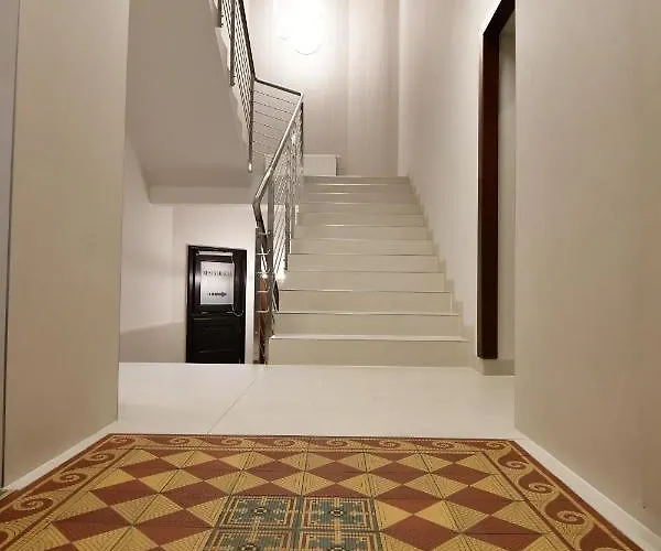 Otel Downtown Krakow